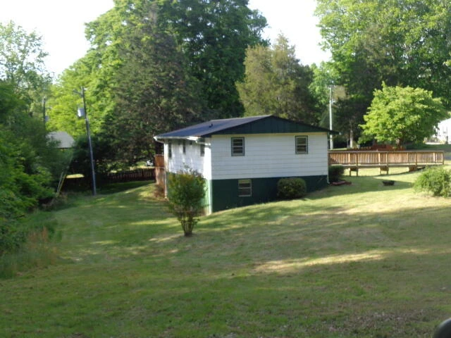 497 The Pines Ln - Photo 2