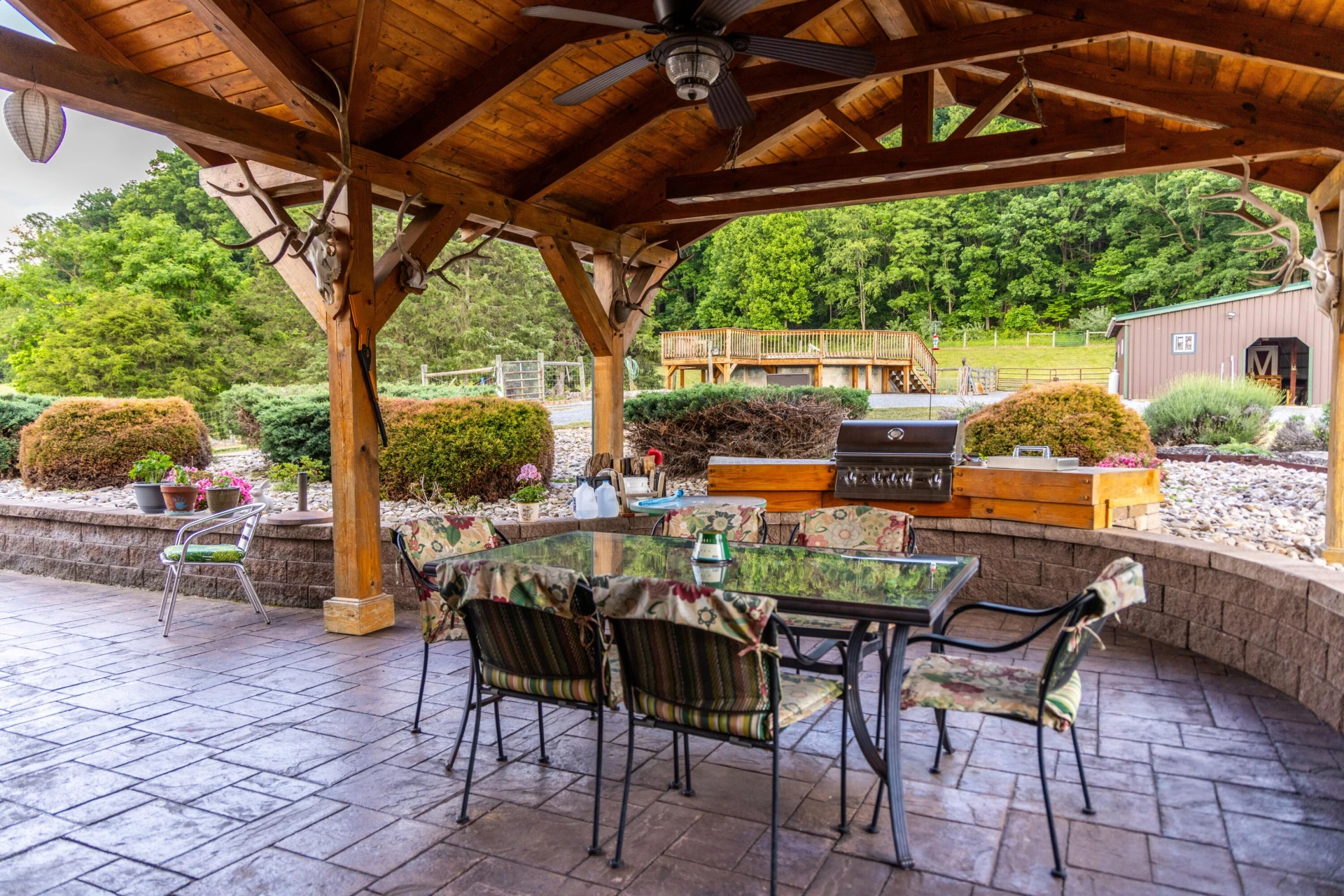 608 MOUNTAIN VIEW Rd - Photo 23