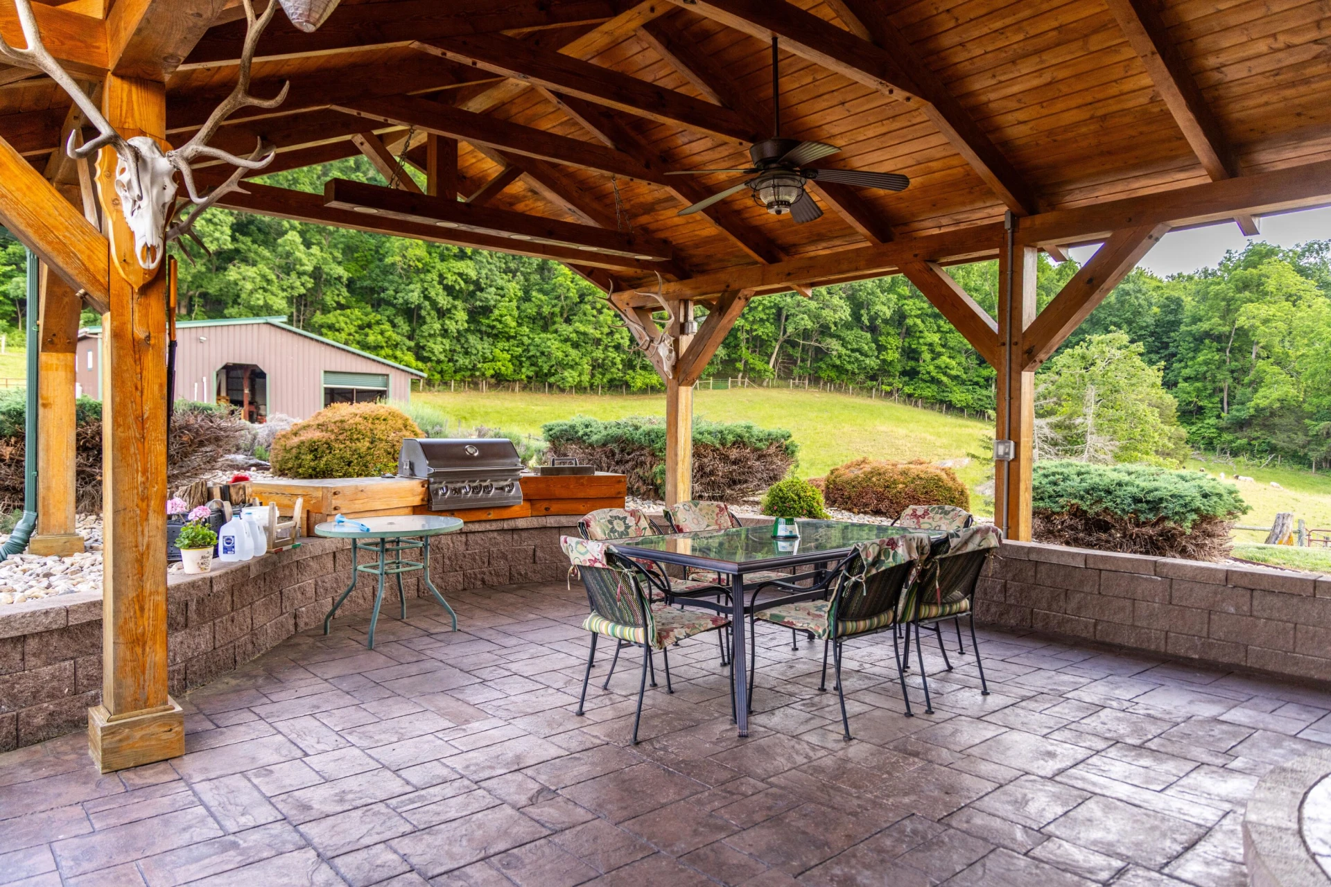 608 MOUNTAIN VIEW Rd - Photo 24