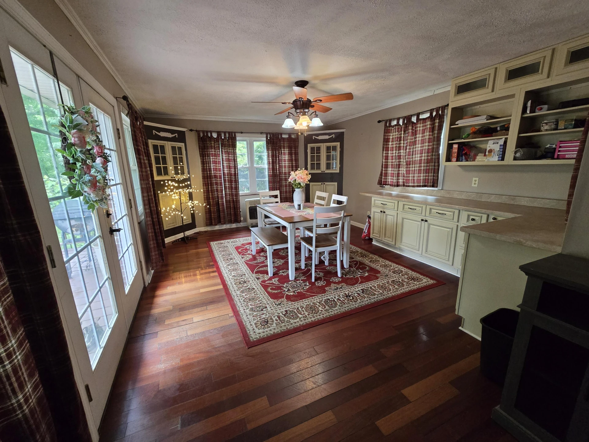 707 N Augusta Ave - Photo 8