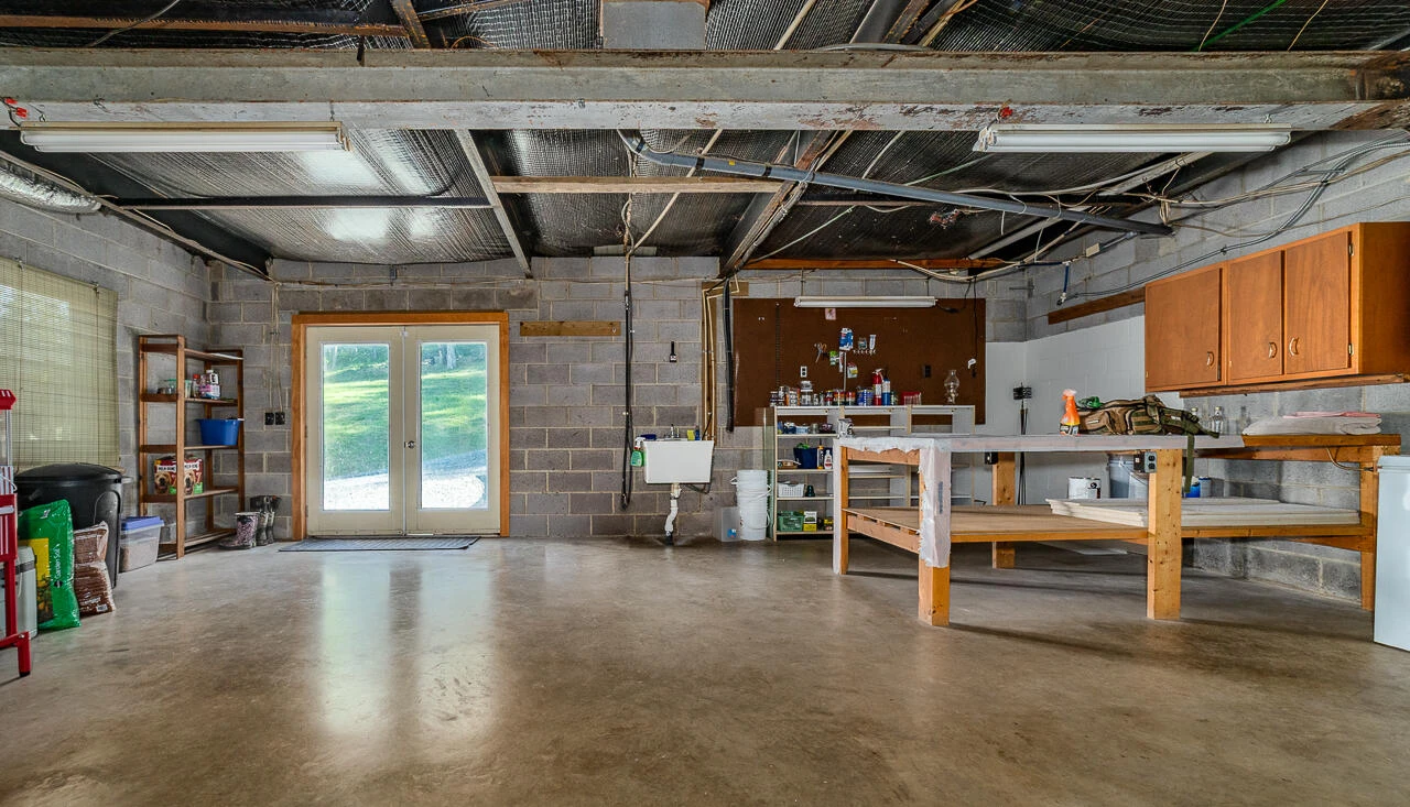 1117 Wide Gap Rd - Photo 22