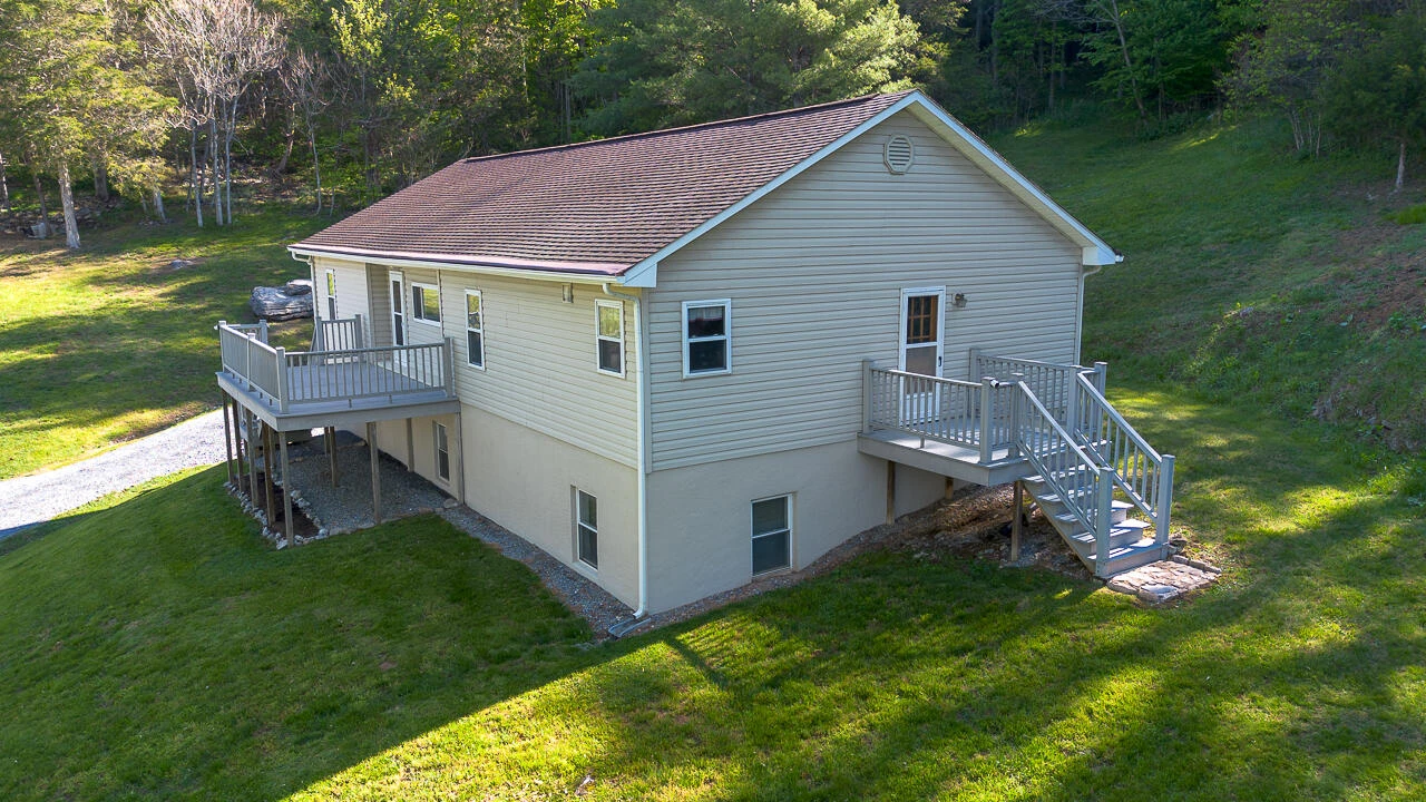 1117 Wide Gap Rd - Photo 30