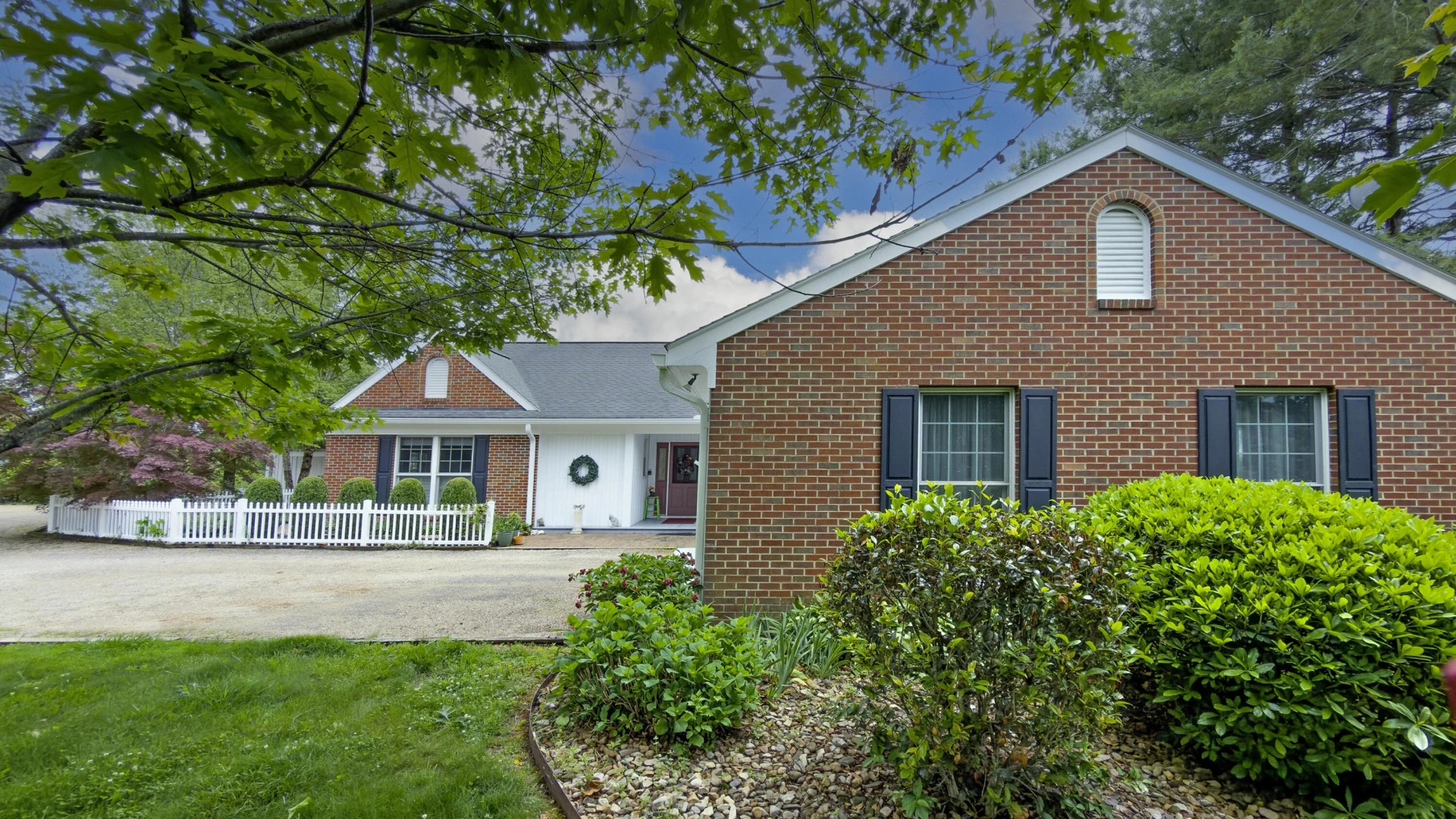 1274 Maury River Rd - Photo 4