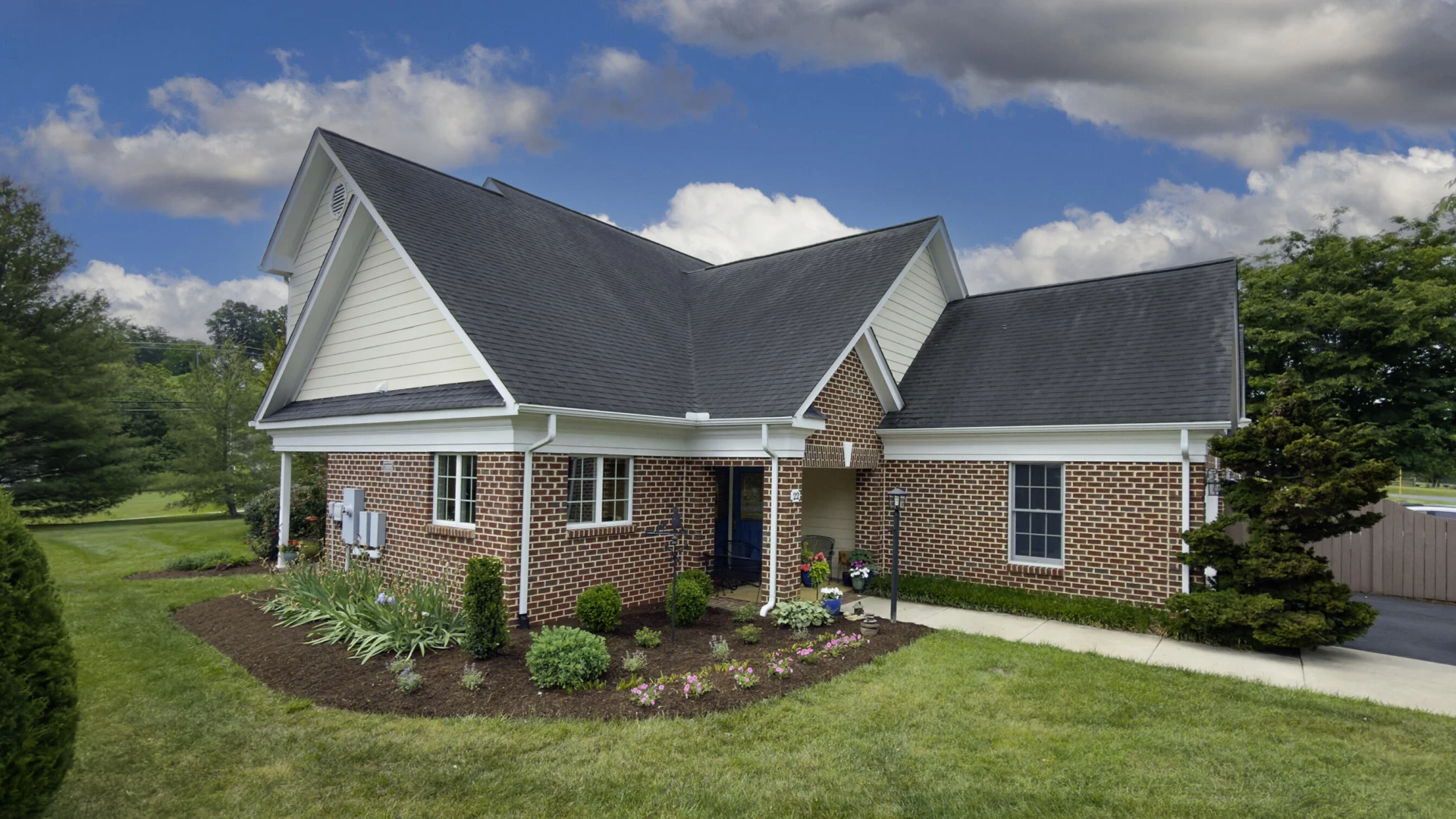 22 HAVEN OAK Ct