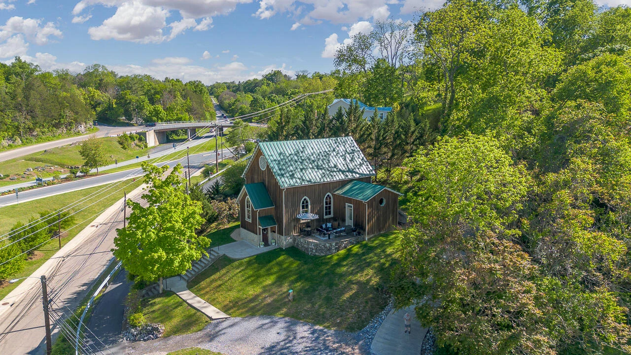 711 Stono Ln - Photo 4