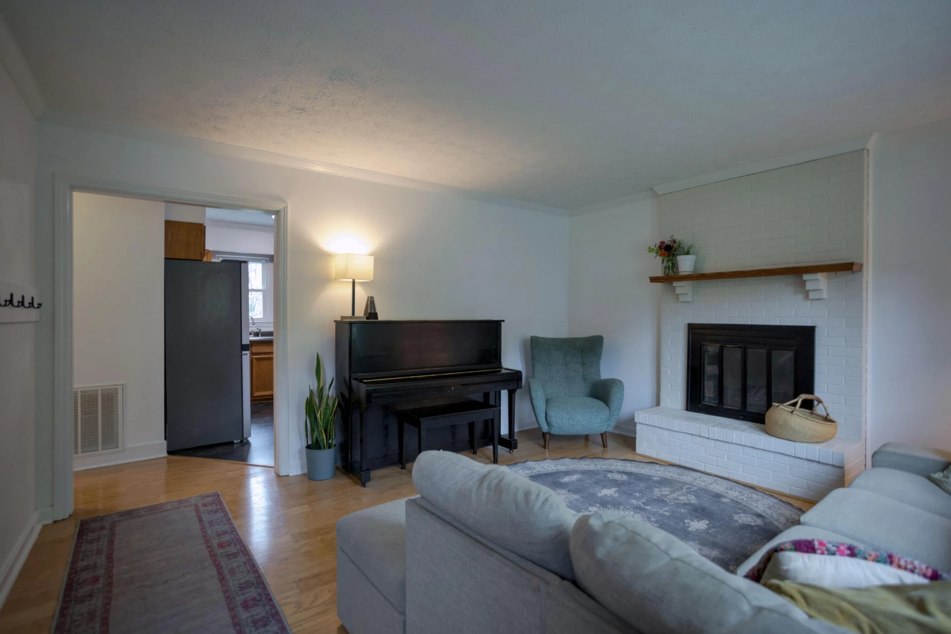 827 Shenandoah Rd - Photo 2