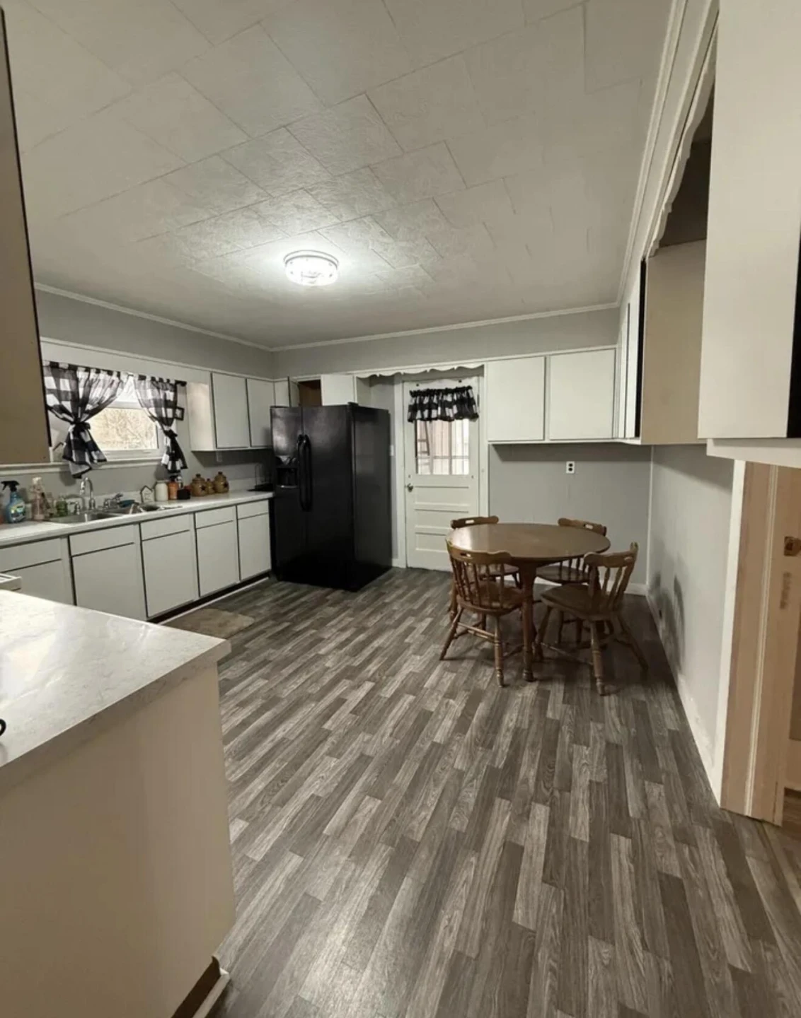625 W Jackson St - Photo 16