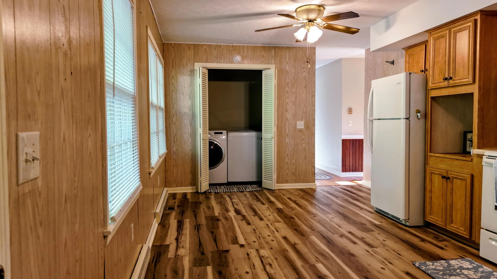 2460 Pine Ave - Photo 35