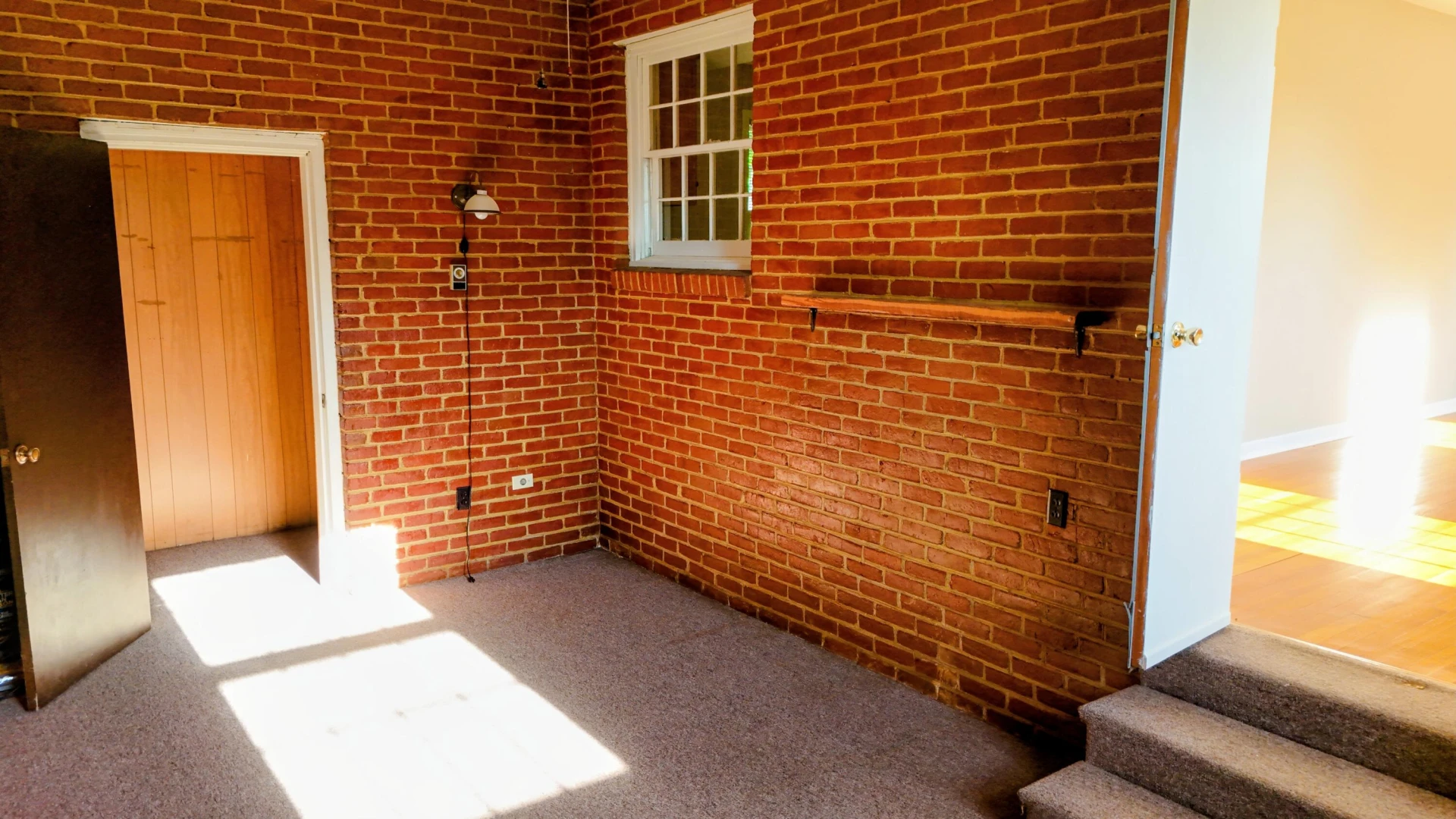 2460 Pine Ave - Photo 38