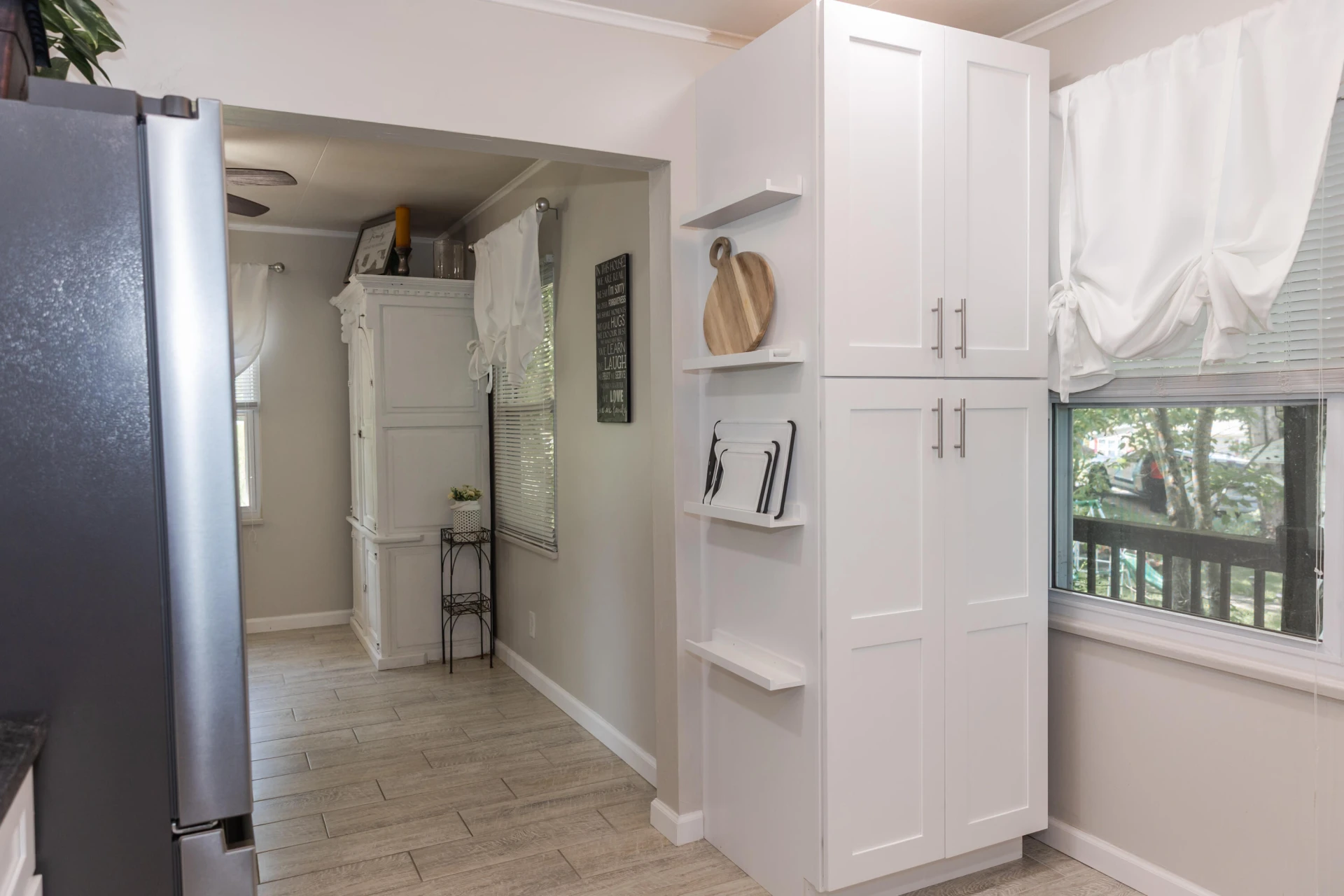 153 E 38th St - Photo 17