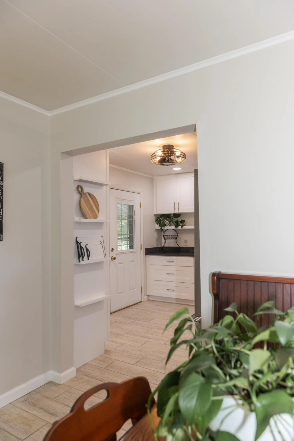 153 E 38th St - Photo 18