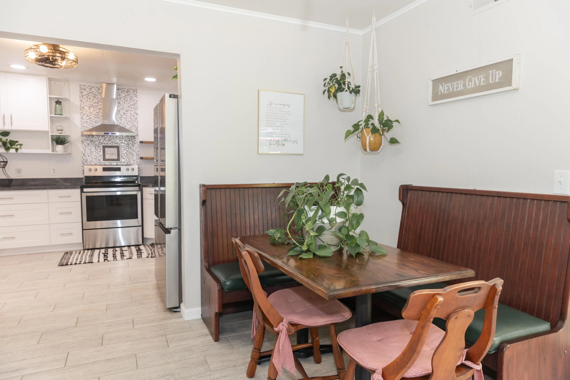 153 E 38th St - Photo 19