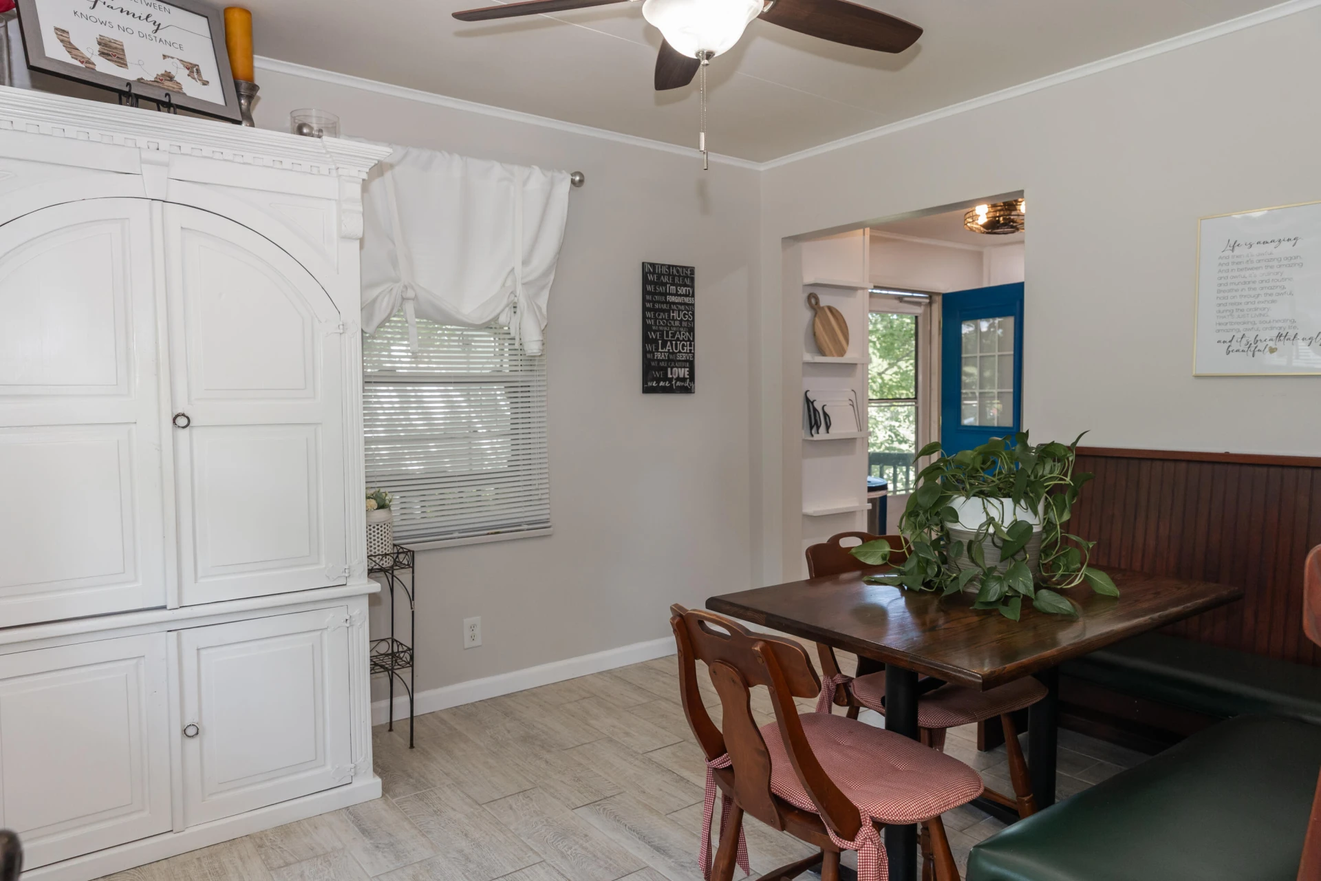 153 E 38th St - Photo 20