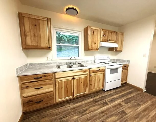 308 Ridgewood Cir - Photo 5