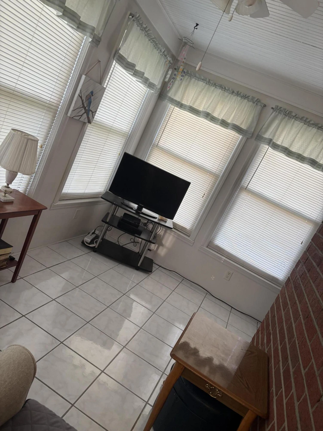 1420 S Howard Ave - Photo 18