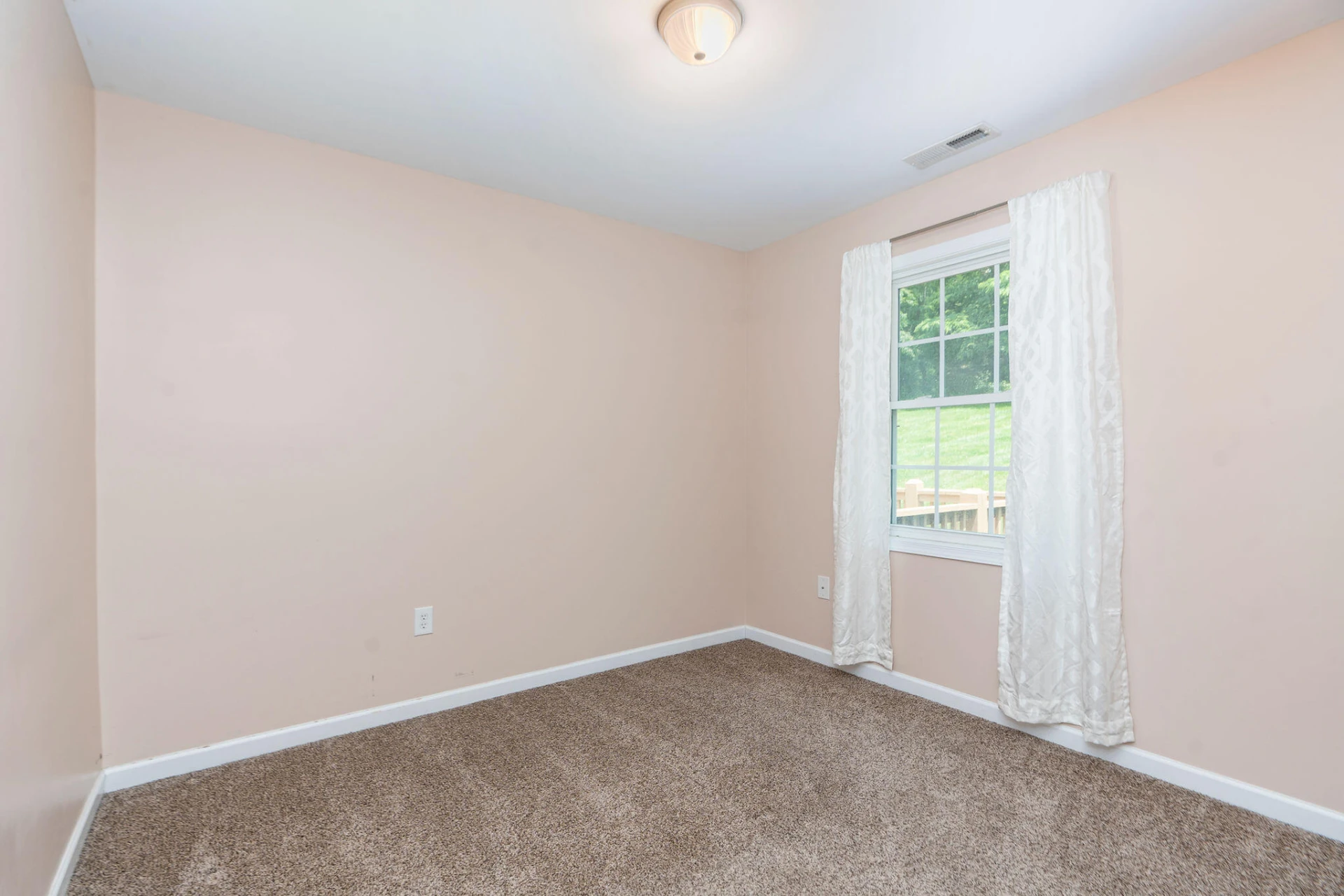 2275 RAPHINE Rd - Photo 11