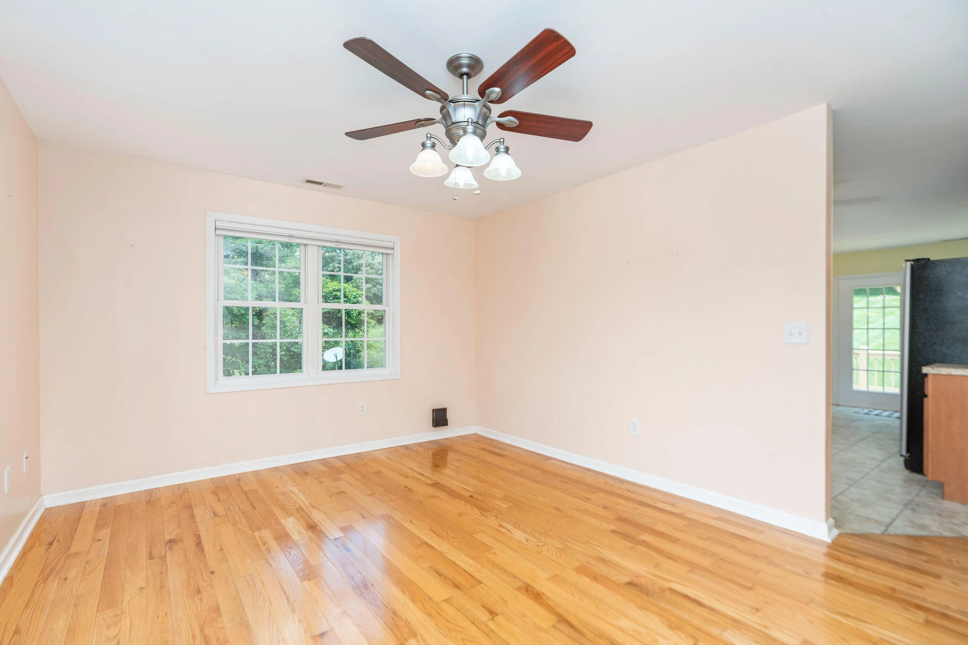 2275 RAPHINE Rd - Photo 4