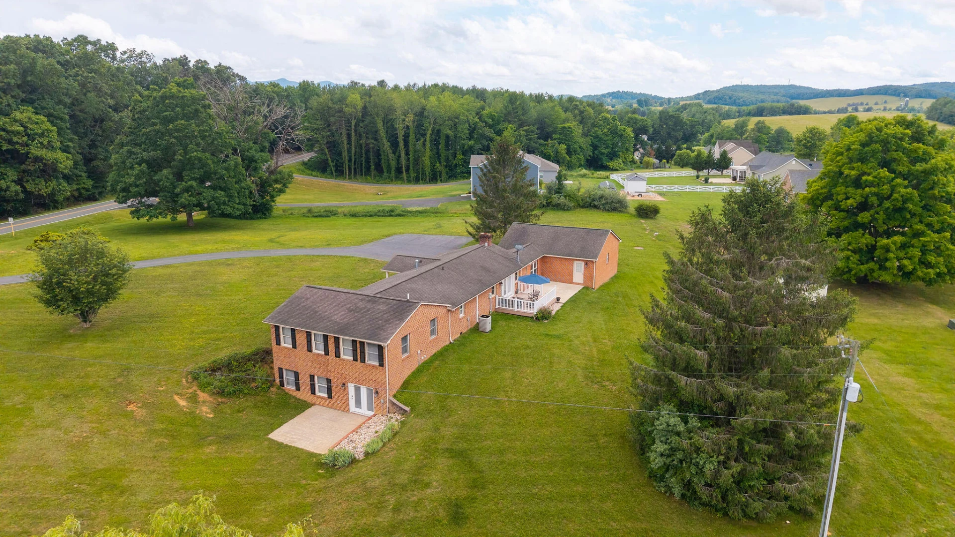 409 STEELES FORT Rd - Photo 53