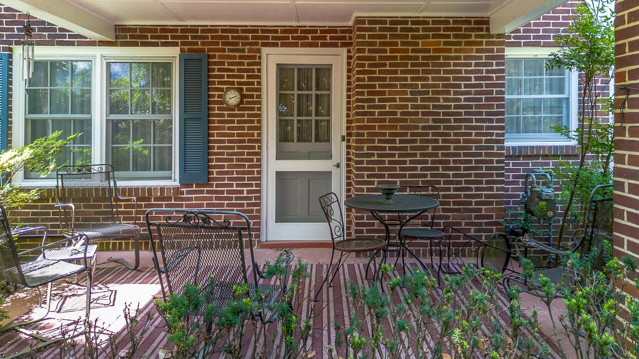 714 Thorn Hill Rd - Photo 11