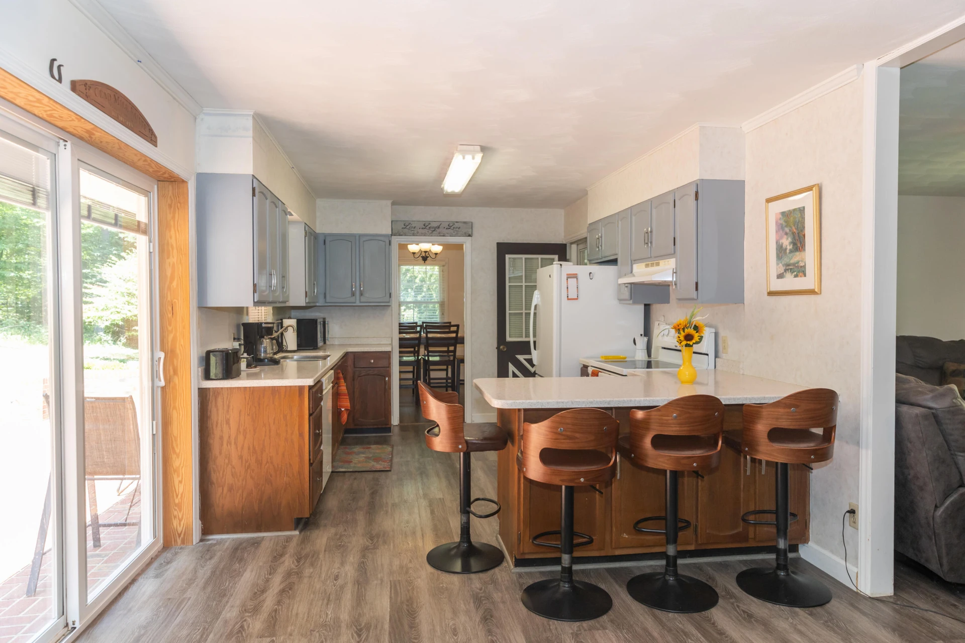 1333 Smiley Ln - Photo 13