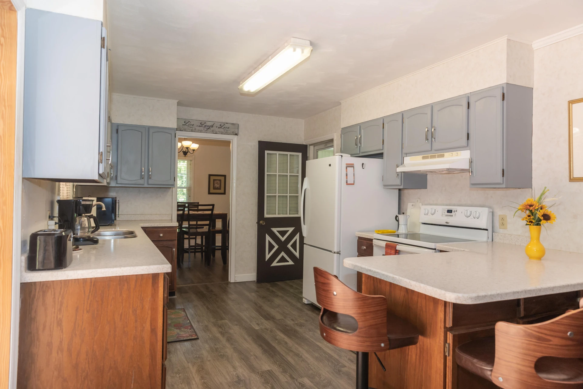 1333 Smiley Ln - Photo 15