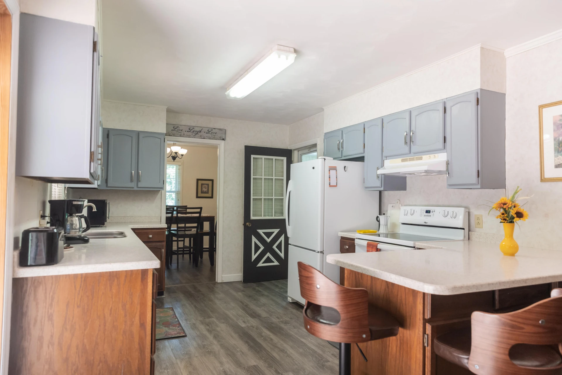 1333 Smiley Ln - Photo 16
