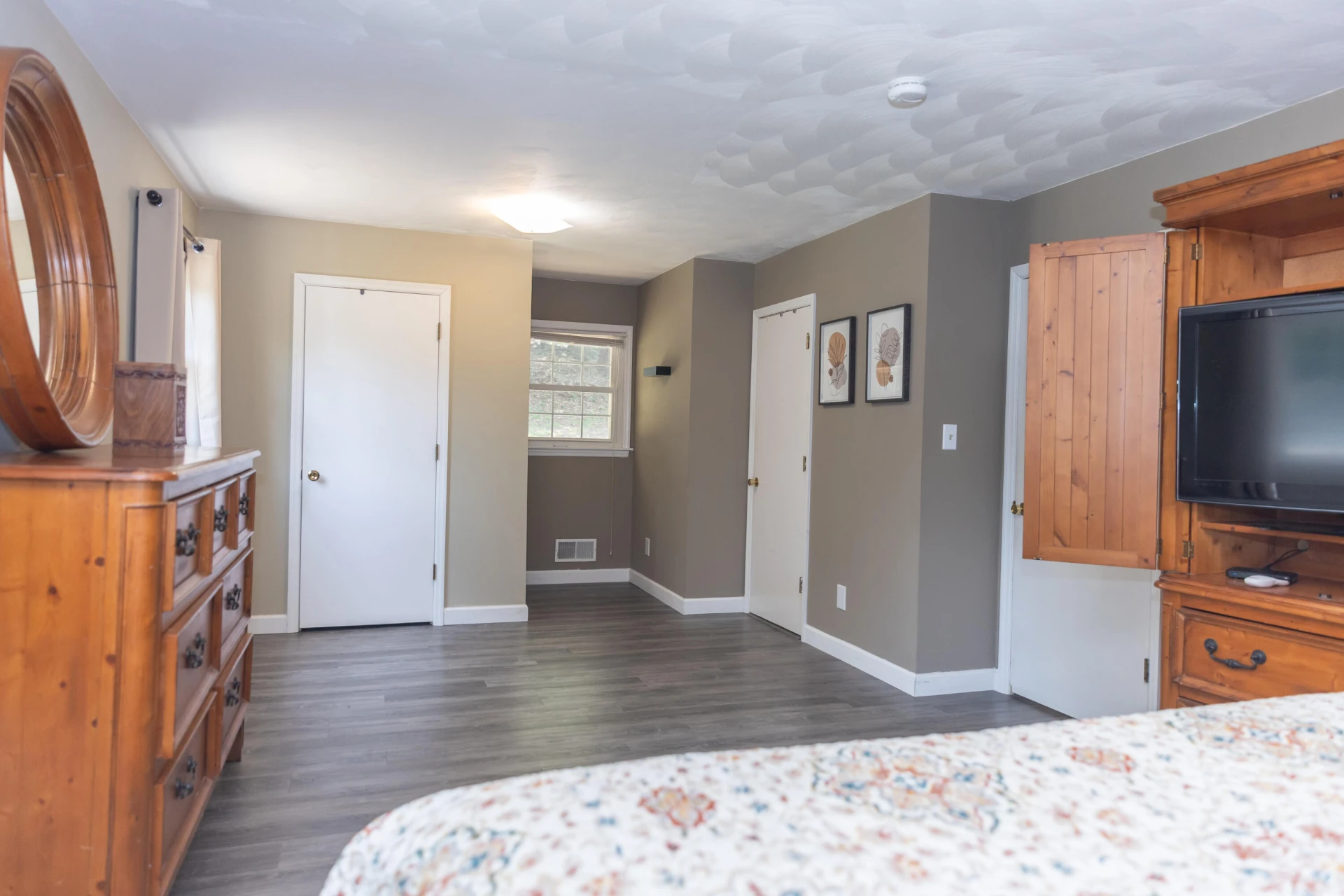 1333 Smiley Ln - Photo 25