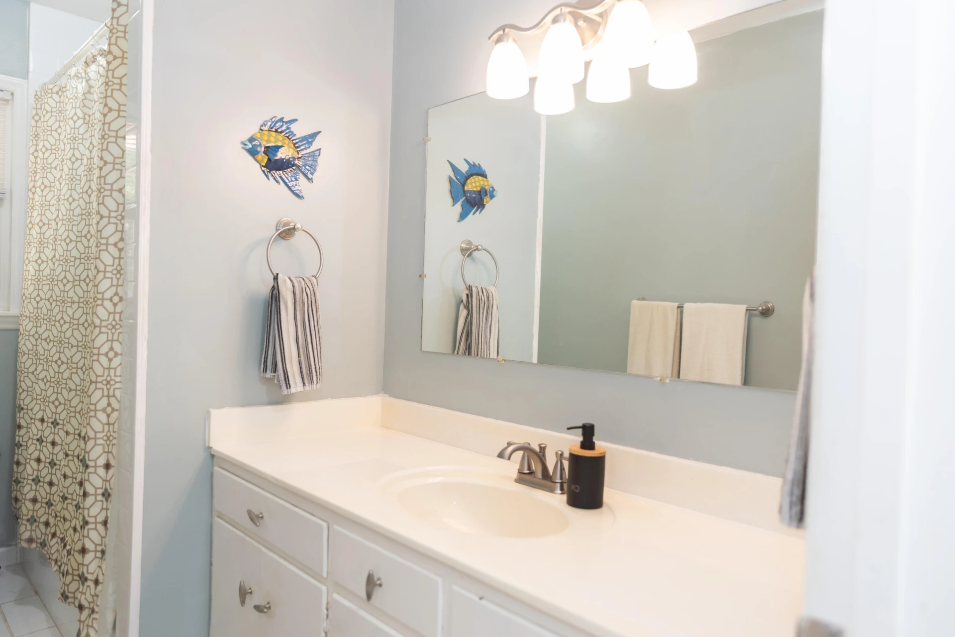 1333 Smiley Ln - Photo 35