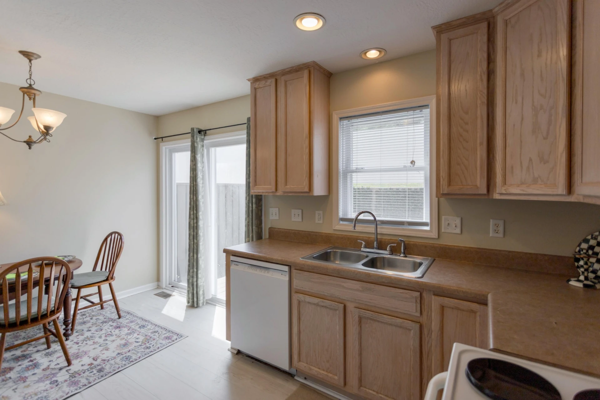 12 Ashley Ct - Photo 10