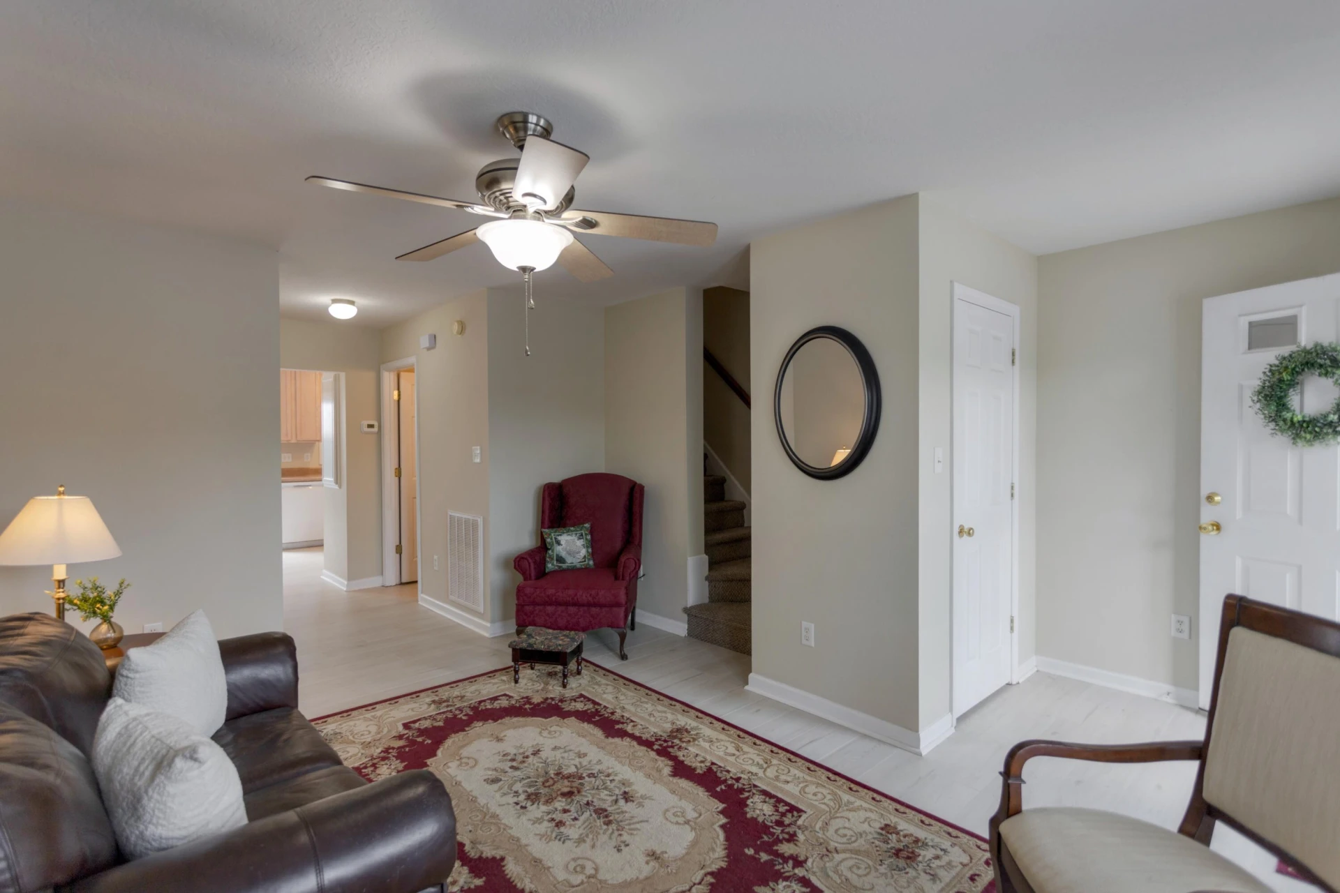 12 Ashley Ct - Photo 3
