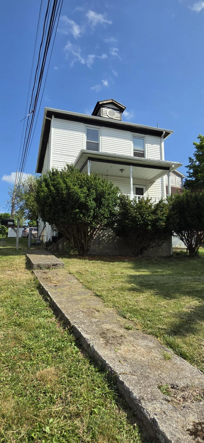 415 N RANDOLPH St