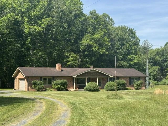 2561 Mill Creek Rd - Photo 2