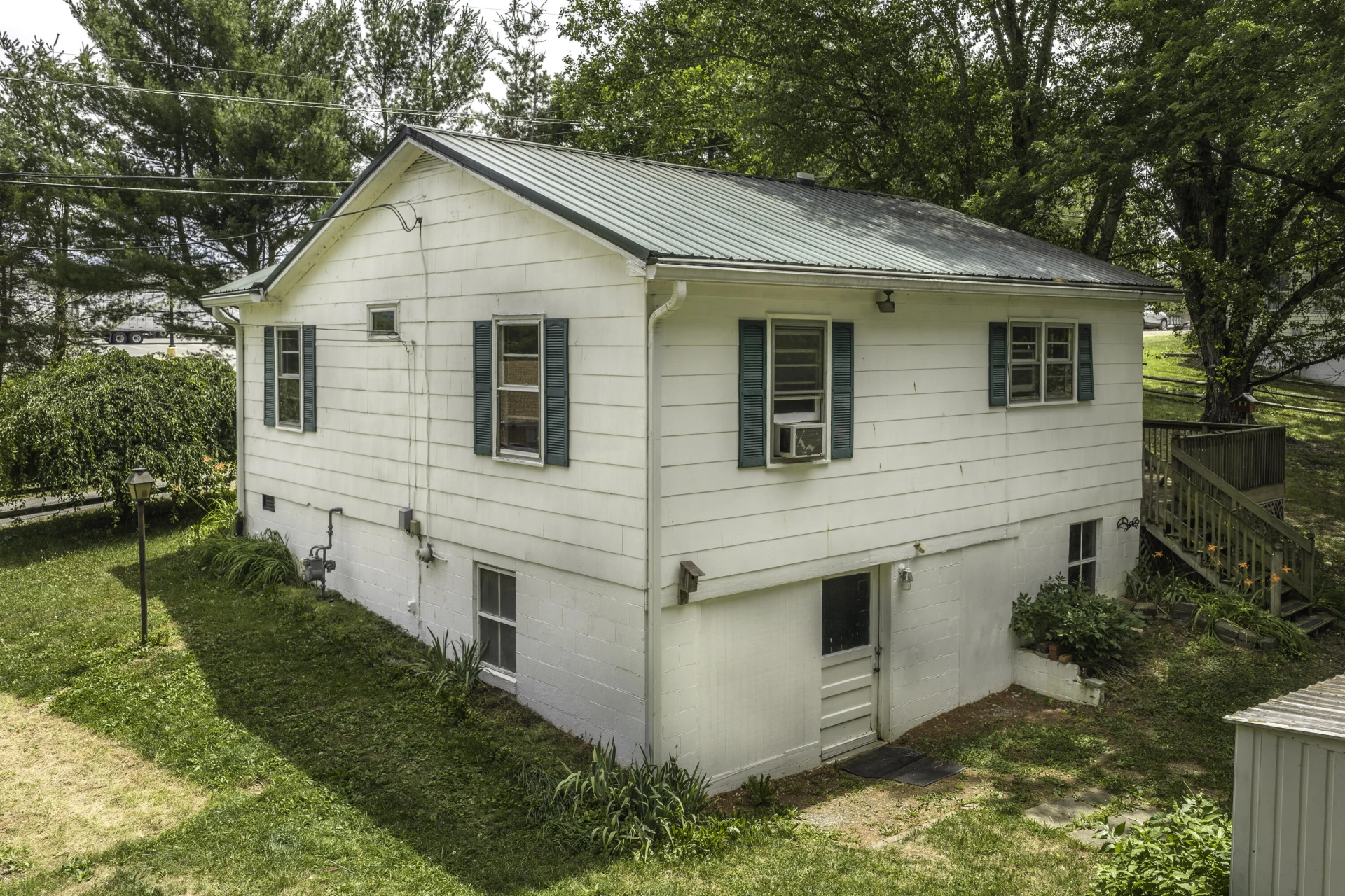 22 Conifer Ln - Photo 4