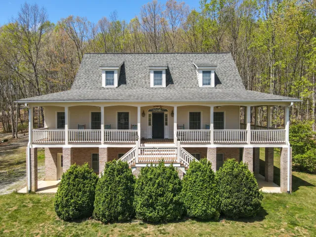 190 Henry Hill Dr, Fairfield, VA, 24435