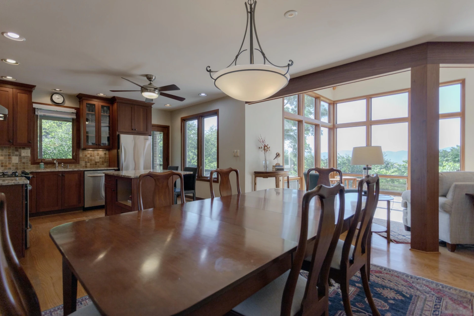 215 E Ridge Dr - Photo 12
