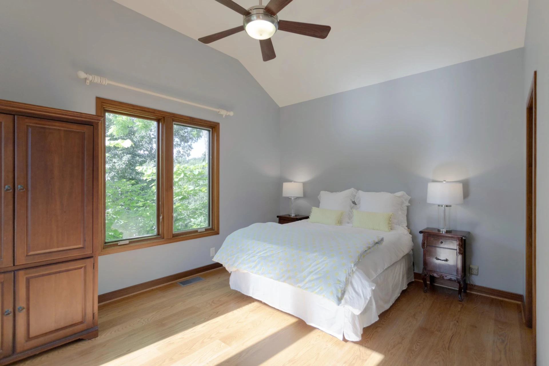 215 E Ridge Dr - Photo 19