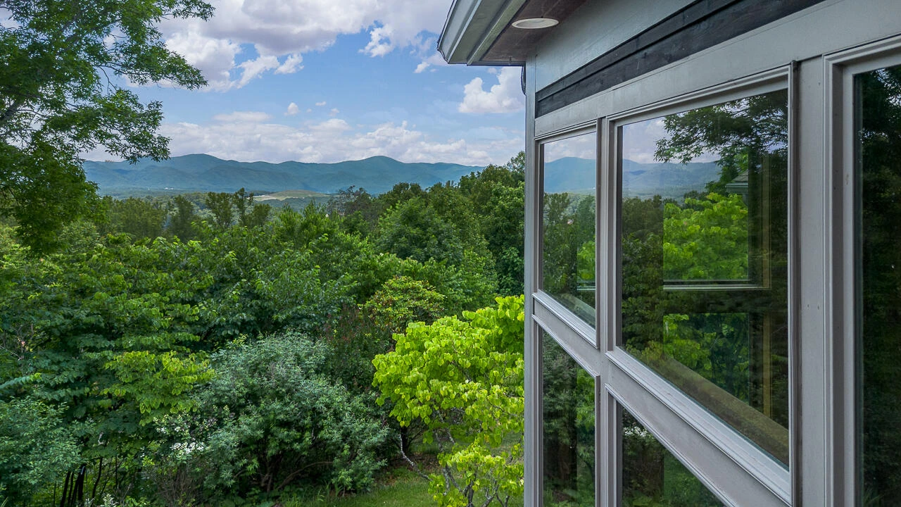 215 E Ridge Dr - Photo 41