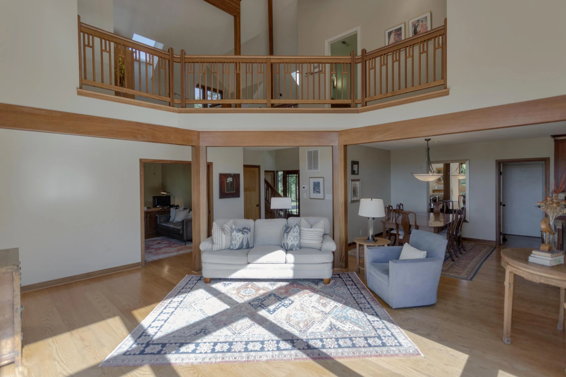 215 E Ridge Dr - Photo 9