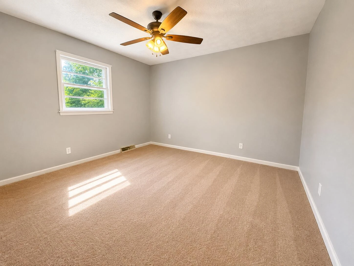 1654 S Edgewood Ave - Photo 14