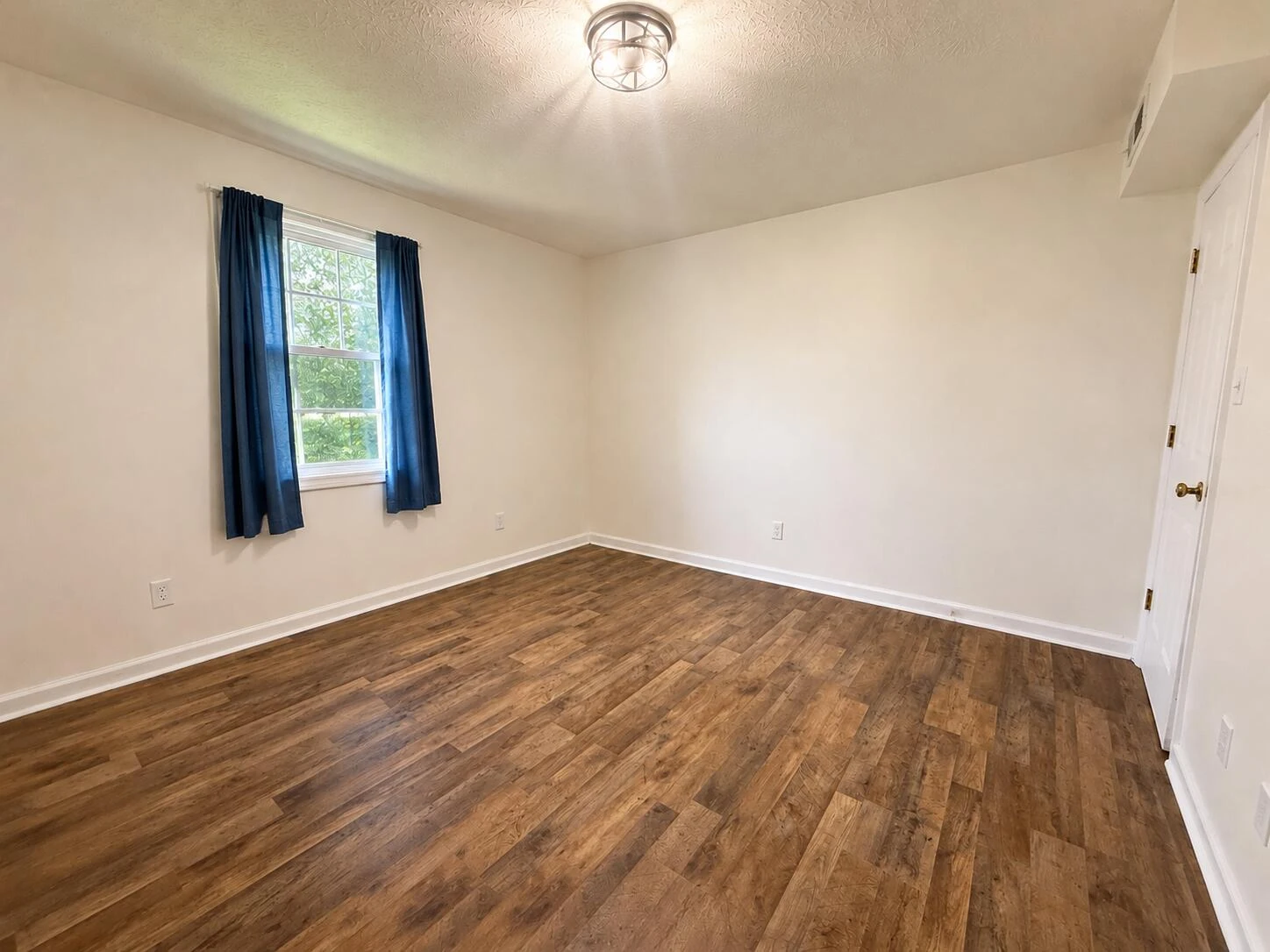 1654 S Edgewood Ave - Photo 15