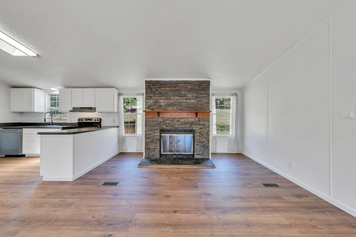 2112 Cove Creek Rd - Photo 17
