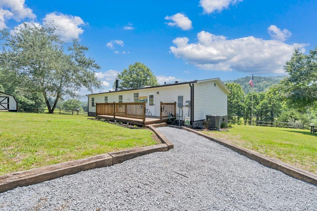 2112 Cove Creek Rd - Photo 30