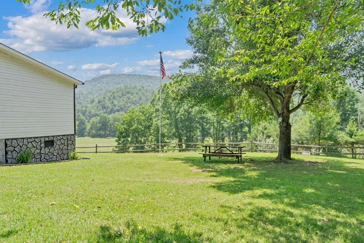 2112 Cove Creek Rd - Photo 31