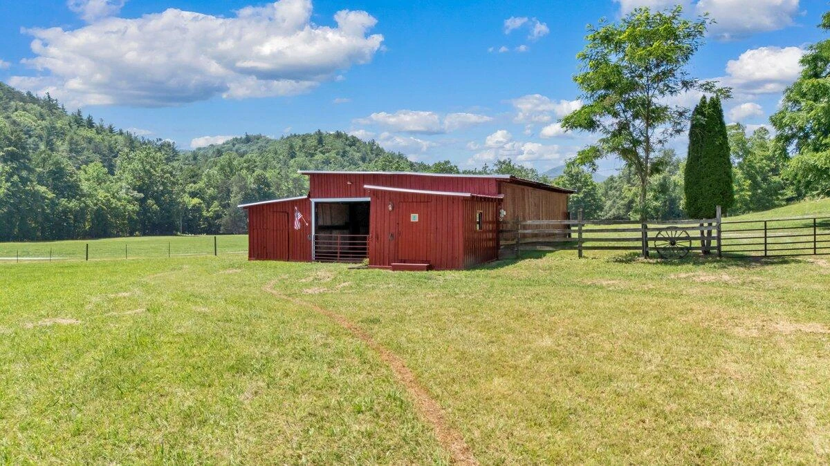 2112 Cove Creek Rd - Photo 39