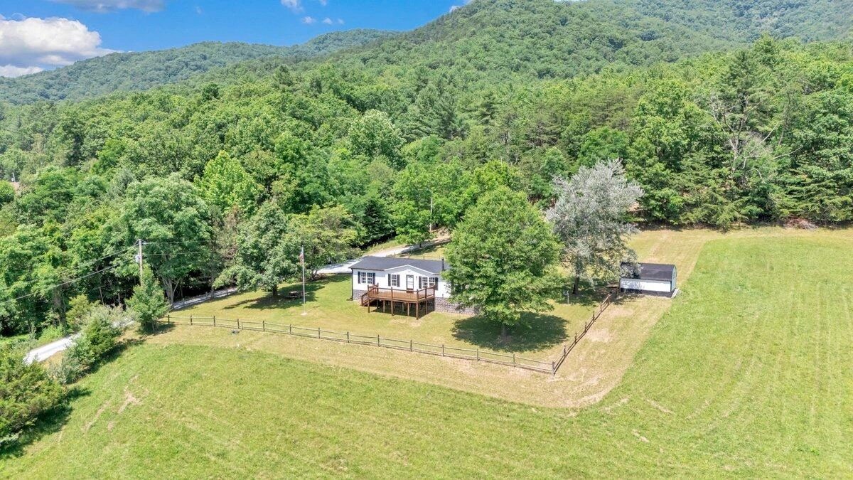 2112 Cove Creek Rd - Photo 48