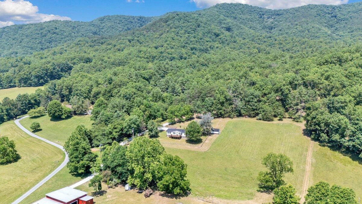 2112 Cove Creek Rd - Photo 49