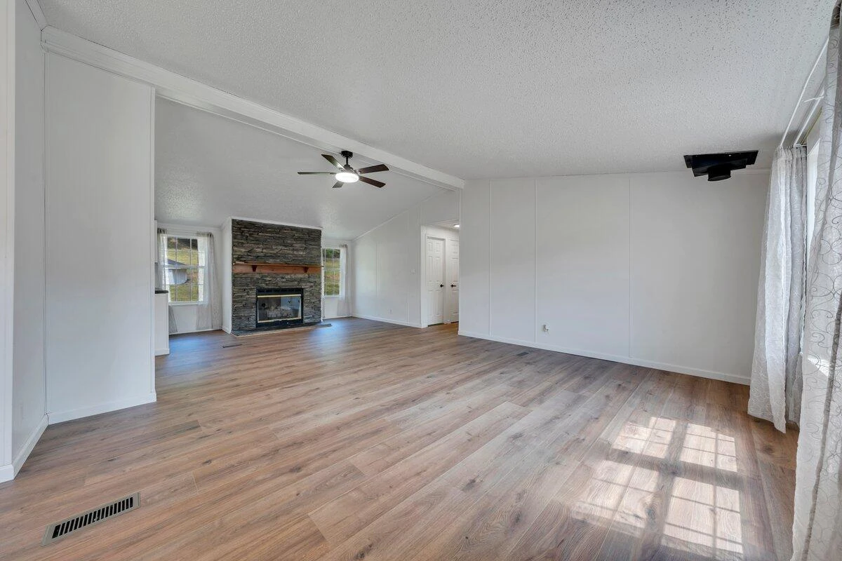 2112 Cove Creek Rd - Photo 5