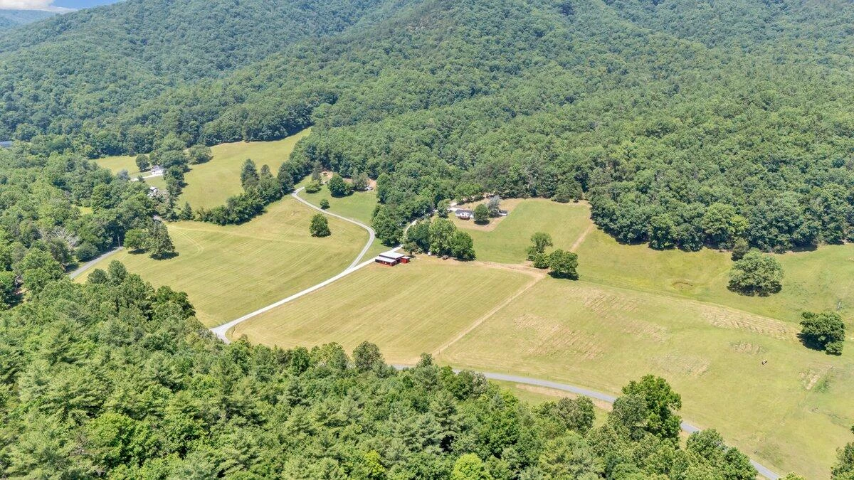 2112 Cove Creek Rd - Photo 50