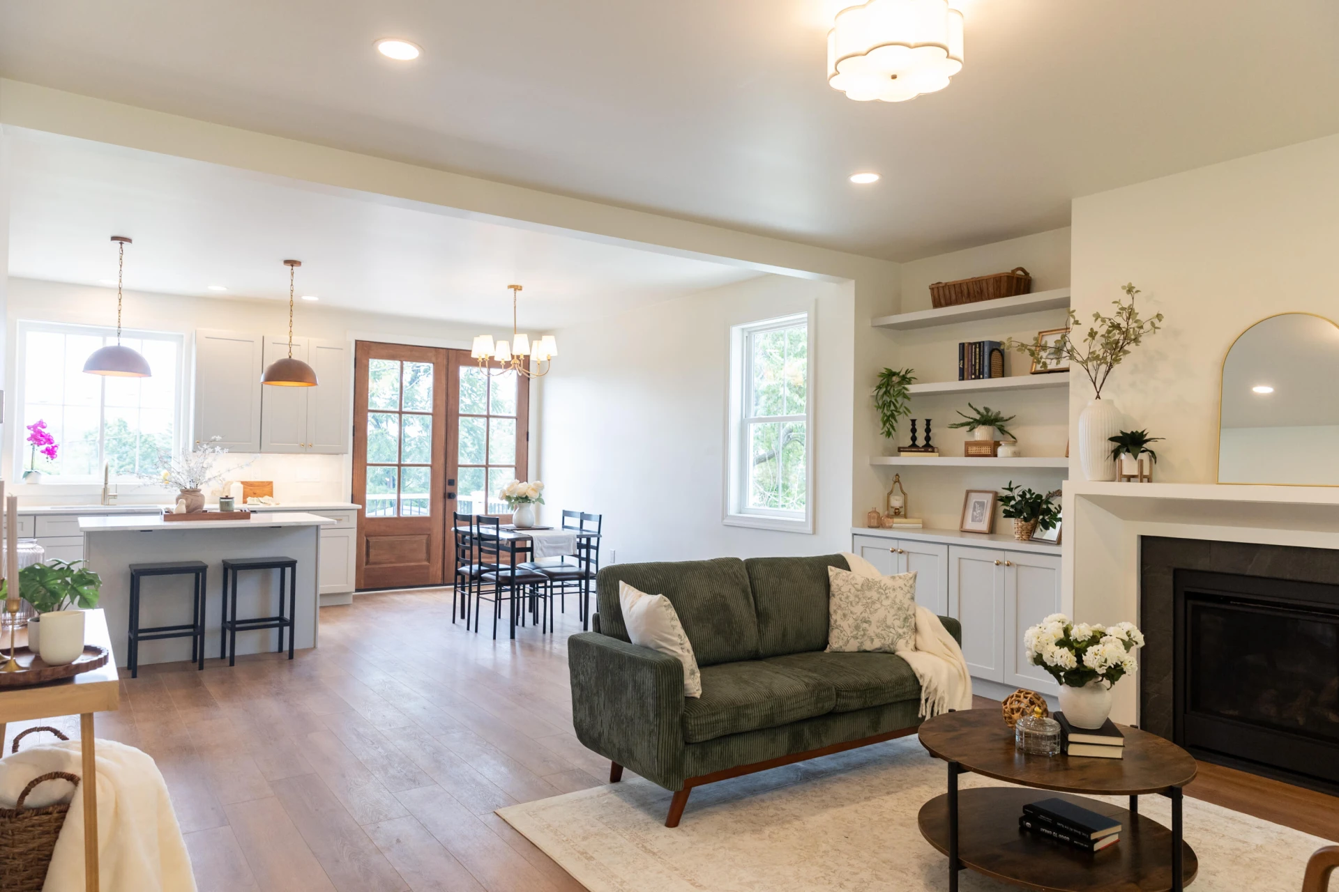 2235 Spruce Ave - Photo 14