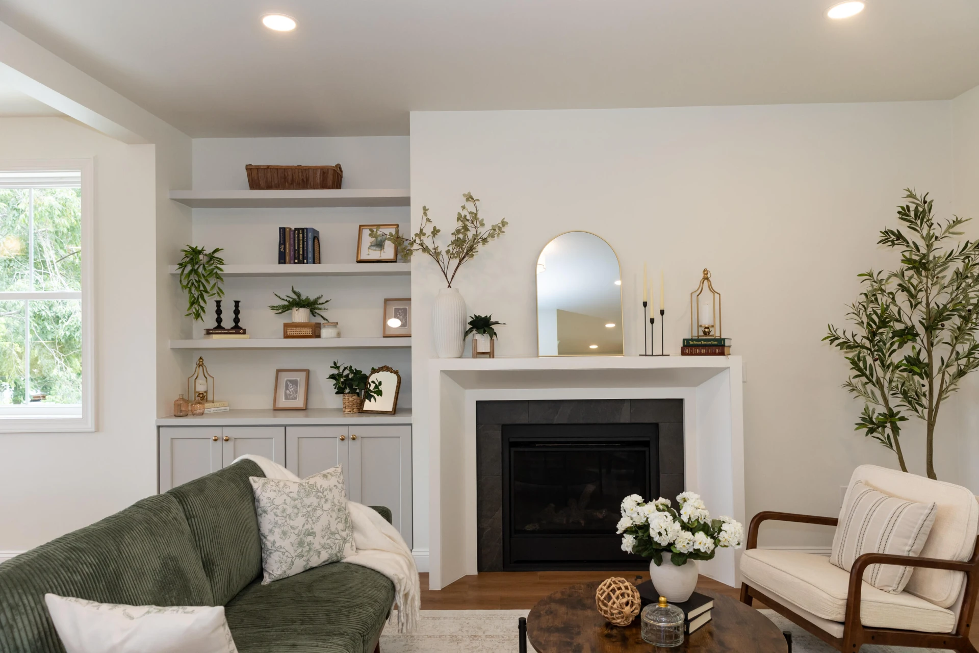 2235 Spruce Ave - Photo 15